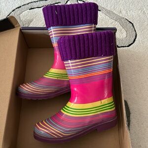 Free Add On Rain Boots Size 2 Youth